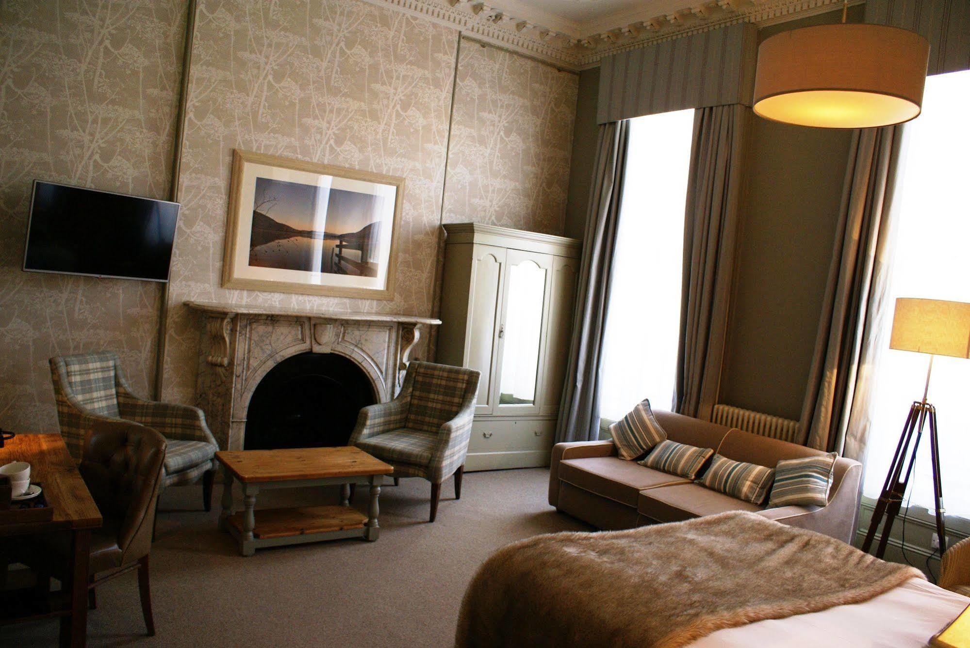 Loch Fyne Hotel And Restaurant Bath Exterior photo